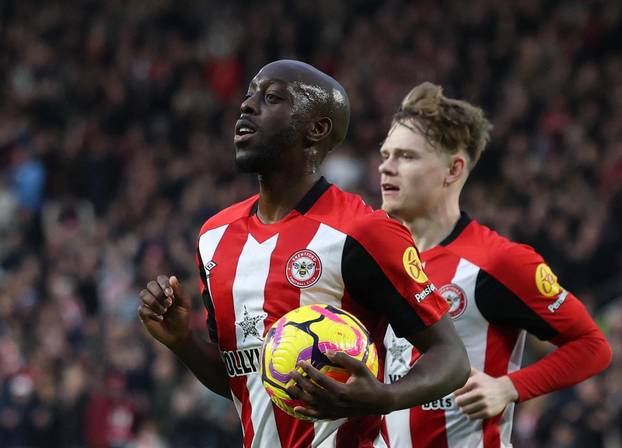 Premier League - Brentford v Leicester City