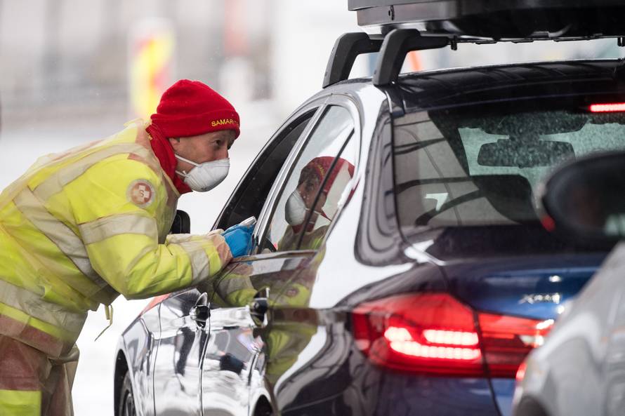 Psihologinja o histeriji: 'Razum će nam vratiti normalan život'