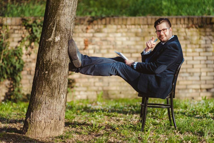 Frustrirani kruh naš svagdašnji