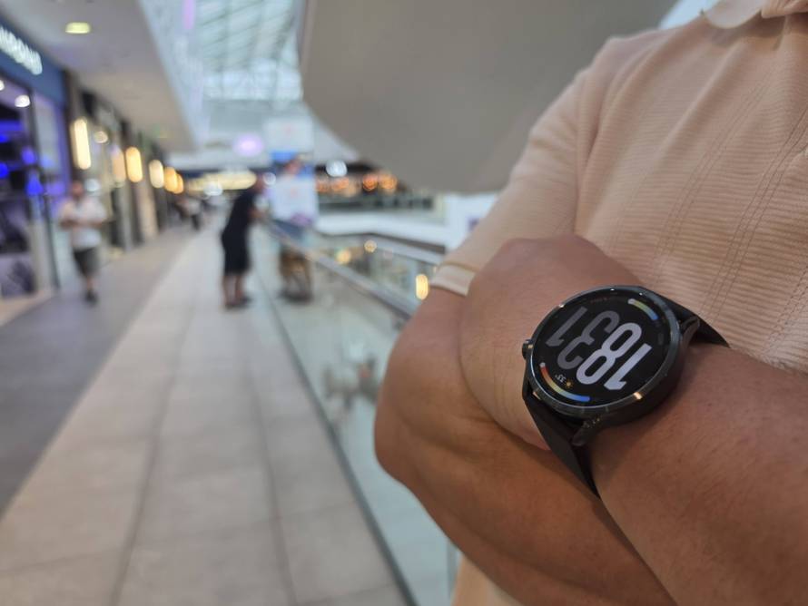 Testirali smo Xiaomi Watch S5: Odlično izgleda, a baterija traje