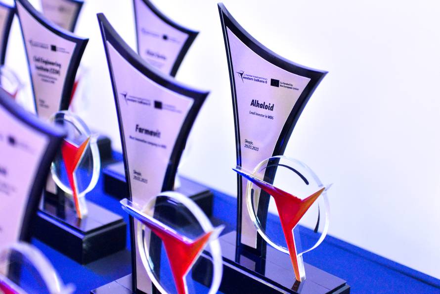 "Alkaloid" proglašen vodećim investitorom u regiji
