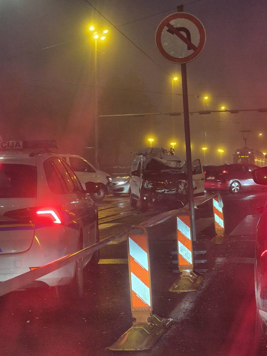 VIDEO Kaos na Savskoj: Sudar kod Vjesnika, preusmjerili su tramvaje. Niz nesreća u Zagrebu