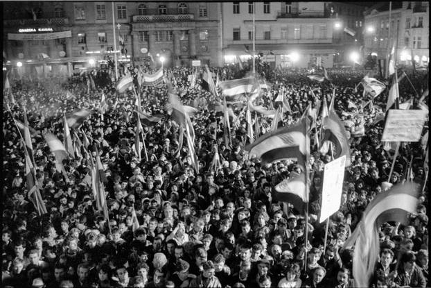 Zagreb: Svečano otkrivanje spomenika banu Josipu Jelačiću na istoimenom trgu, 15.10.1990.
