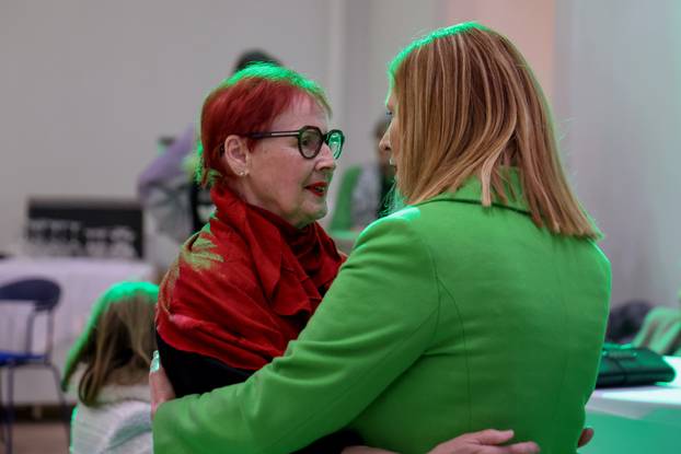 U Zadru održan Bal umirovljenika, zaplesao i ministar Šime Erlić