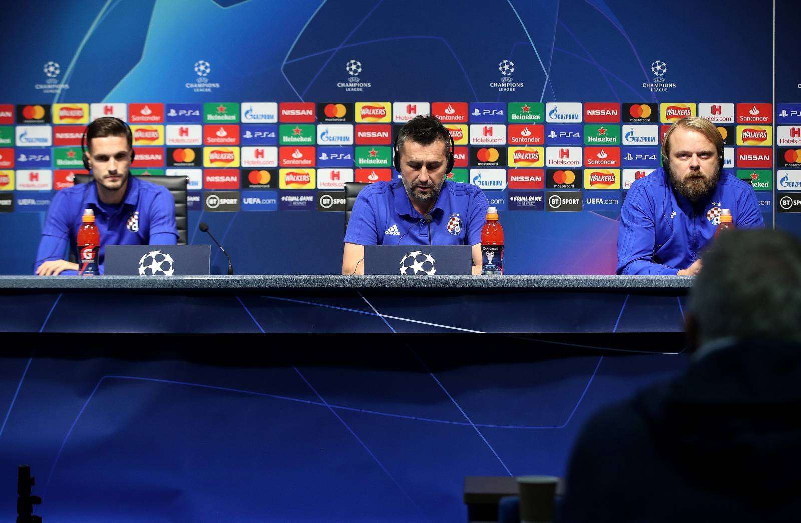 Nenad Bjelica i Petar StojanoviÄ na konferenciji za medije uoÄi susreta protiv Manchester Cityja