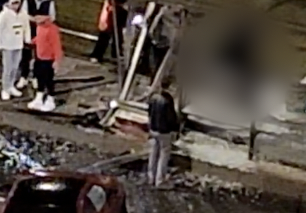 FOTO BMW-om se zabio u tramvajsku stanicu: Hitna odvela ozlijeđene u bolnicu