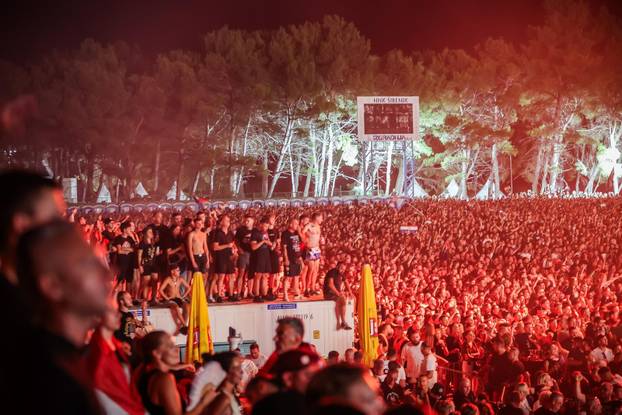 Šibenik: Koncert Marka Perkovića Thomsona na Šibenskom Šubićevcu