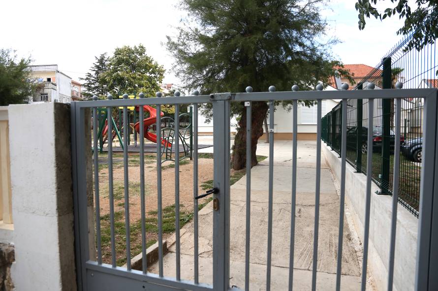 Tete u vrtiću nisu dobile plaću jer nema tko potpisati isplatu