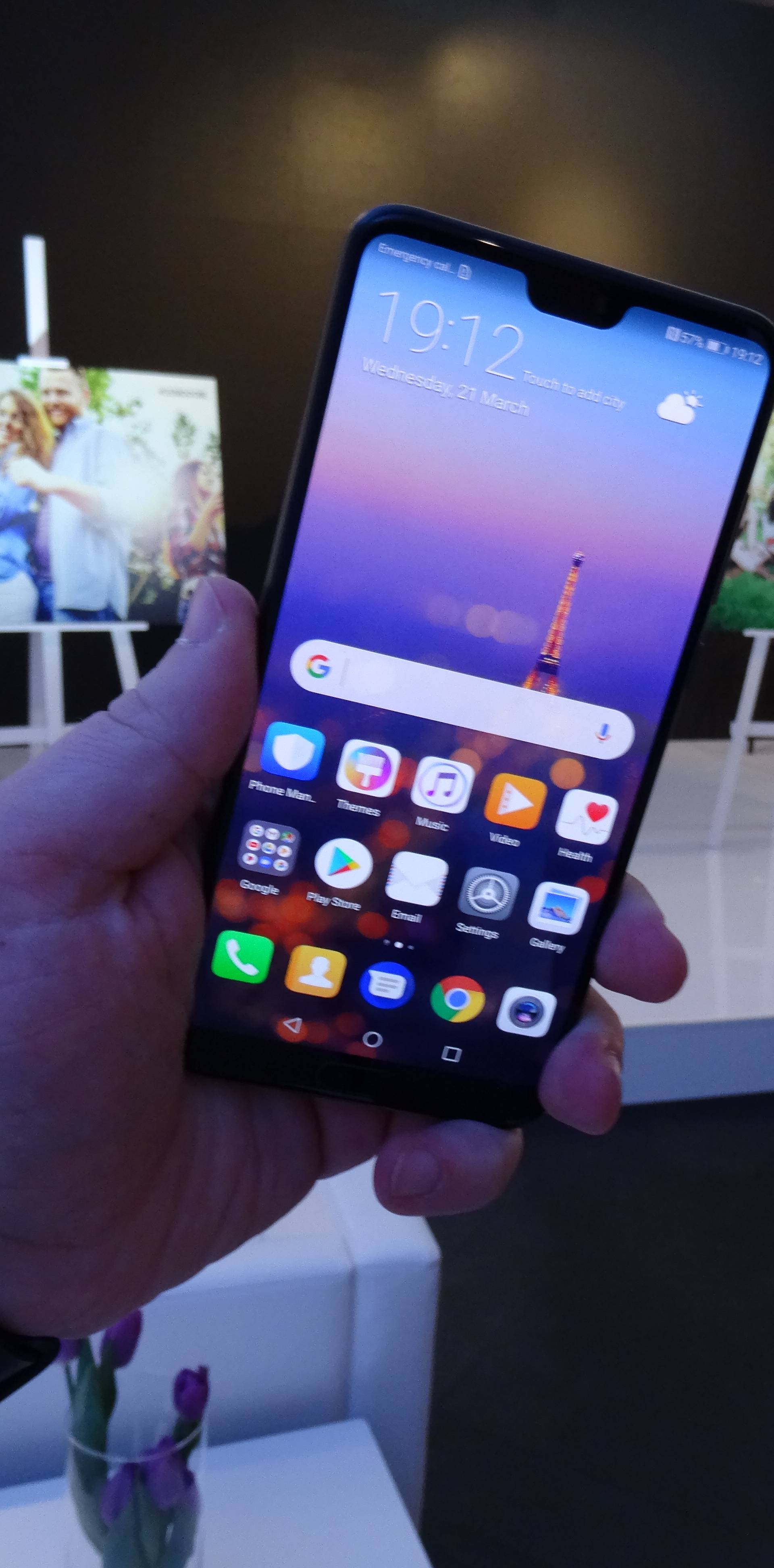 Isprobali smo Huawei P20 Pro: Ima tri kamere i misli za vas