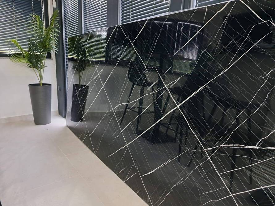 Uredite dom bez majstora - s panelima koji se postavljaju brzo i traju dugo