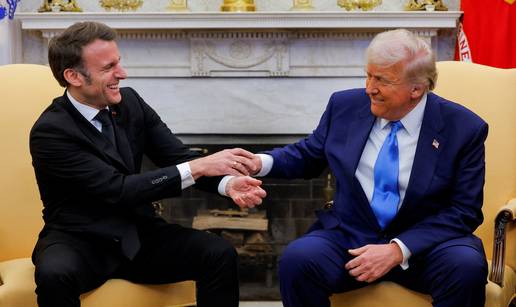 Oštar odgovor Macrona na Trumpove carine: Trebamo zaustaviti ulaganja u SAD!