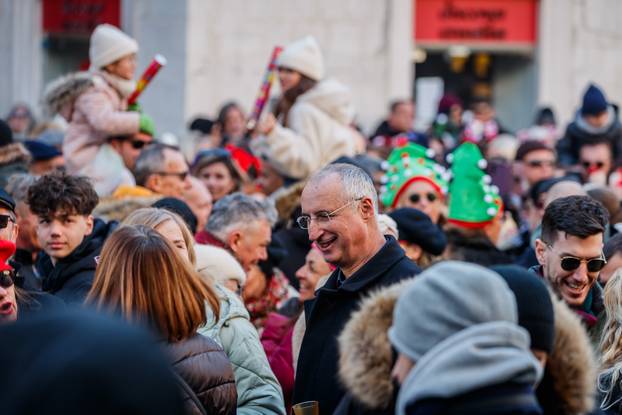 Split: Popodnevno doček na Pjaci