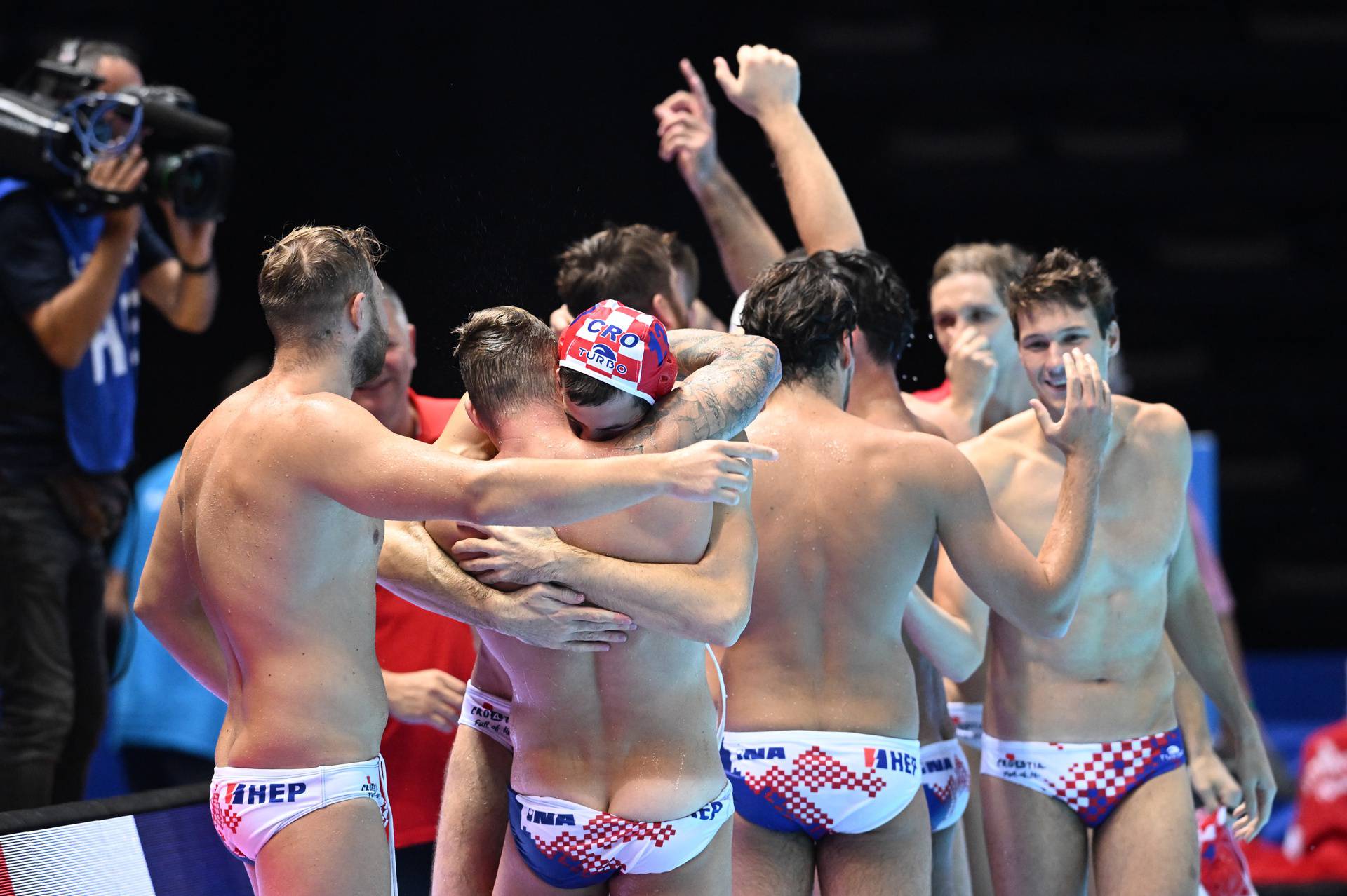 Hrvatska vaterpolska reprezentacija izborila je finale Europskog prvenstva u Splitu