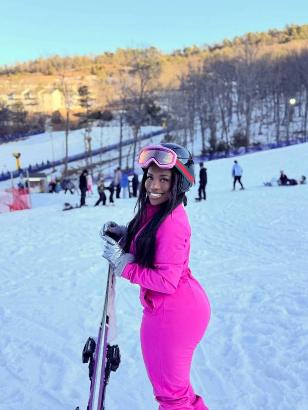 FOTO Protivnica Donne Vekić se nakon ozljede posvetila drugom poslu. Snima sadržaj za odrasle