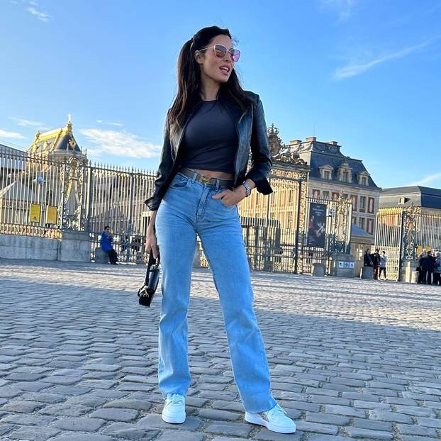 FOTO Ova TV ljepotica skrasila se uz legendu Reala: Ovako su odgovorili na glasine o razvodu