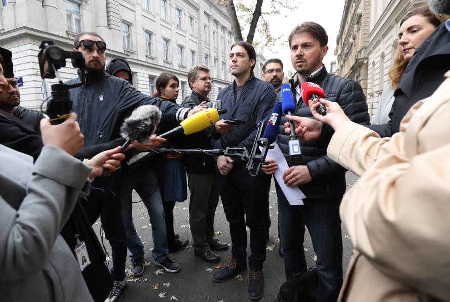 Zagreb: Å½ivi zid podnosi prijavu DORH-u protiv gradonaÄelnika BandiÄa i zastupnice Puh