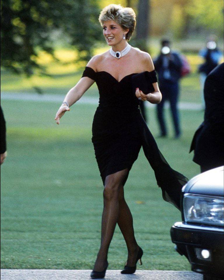 Diana se na vjenčanju osjećala kao 'janje pred klanje'. Znala je da neće biti sretna s Charlesom