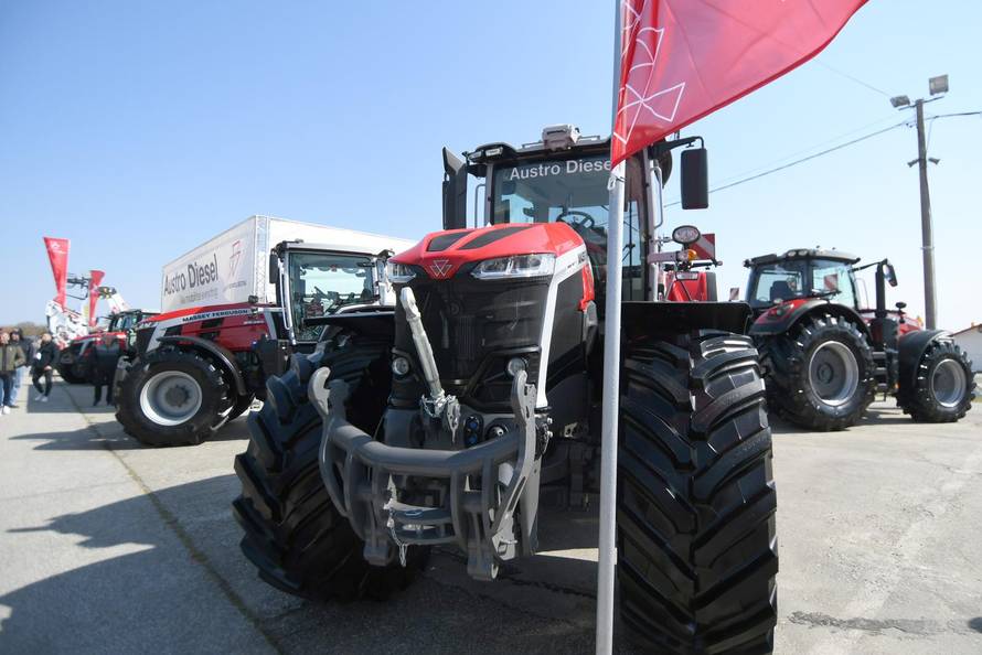 Na sajmu u Gudovcu izložen traktor vrijedan gotovo 300 tisuća eura 