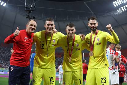 Pogledajte galeriju! 'Vatreni' slave s brončanim medaljama