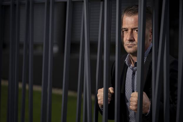 Osijek: Marijan Gubina autor romana 260 Dana