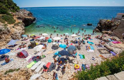 Hrvatsku u srpnju posjetilo 3,7 milijuna turista: Najviše je noćenja u Istarskoj županiji
