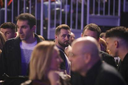 FOTO Gibonni ponovno napunio Arenu: Na koncert su došli Dino i Viktorija Rađa, Matija Cvek