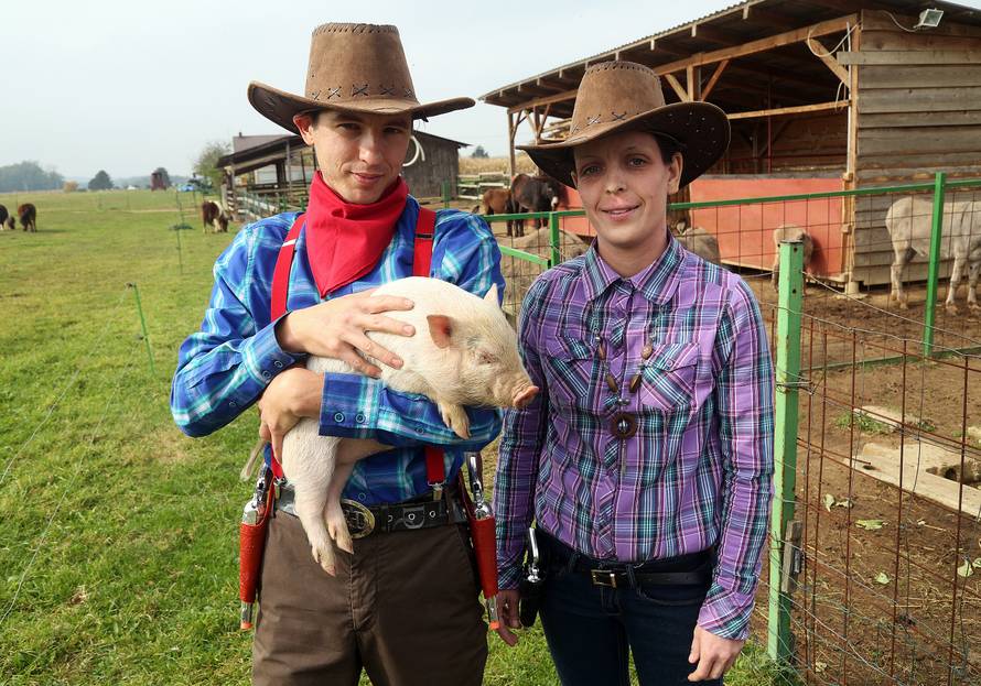 "Satima je nije bilo, a kad smo je našli, roktala je od sreće..."
