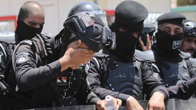 Protest against cutting Iraq's water supply, in Baghdad