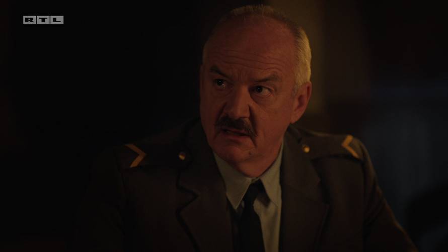 Zbog uloge inspektora Sikirice u Divljim pčelama, Alen Šalinović pustio kosu nakon 30 godina