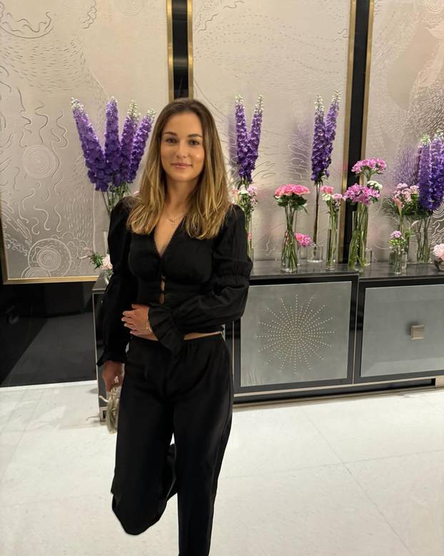 FOTO Teniska zvijezda uhodi poznatu Ruskinju! 'Stalno se javlja i zove me na spoj...'