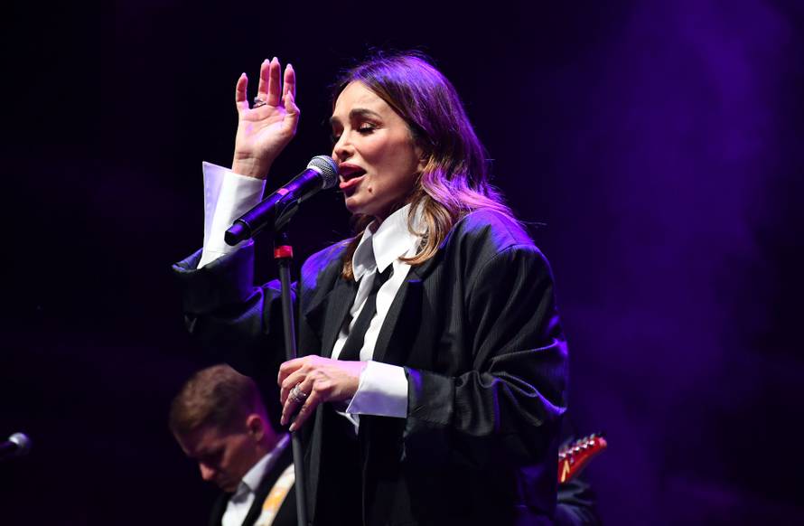 Severina najavila novu pjesmu: 'Neka zafrkancija, nema više ovih ozbiljnih, samo veselo'