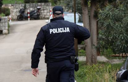 Policajac i odvjetnik na lažnim sudarima izvukli 260.000 eura