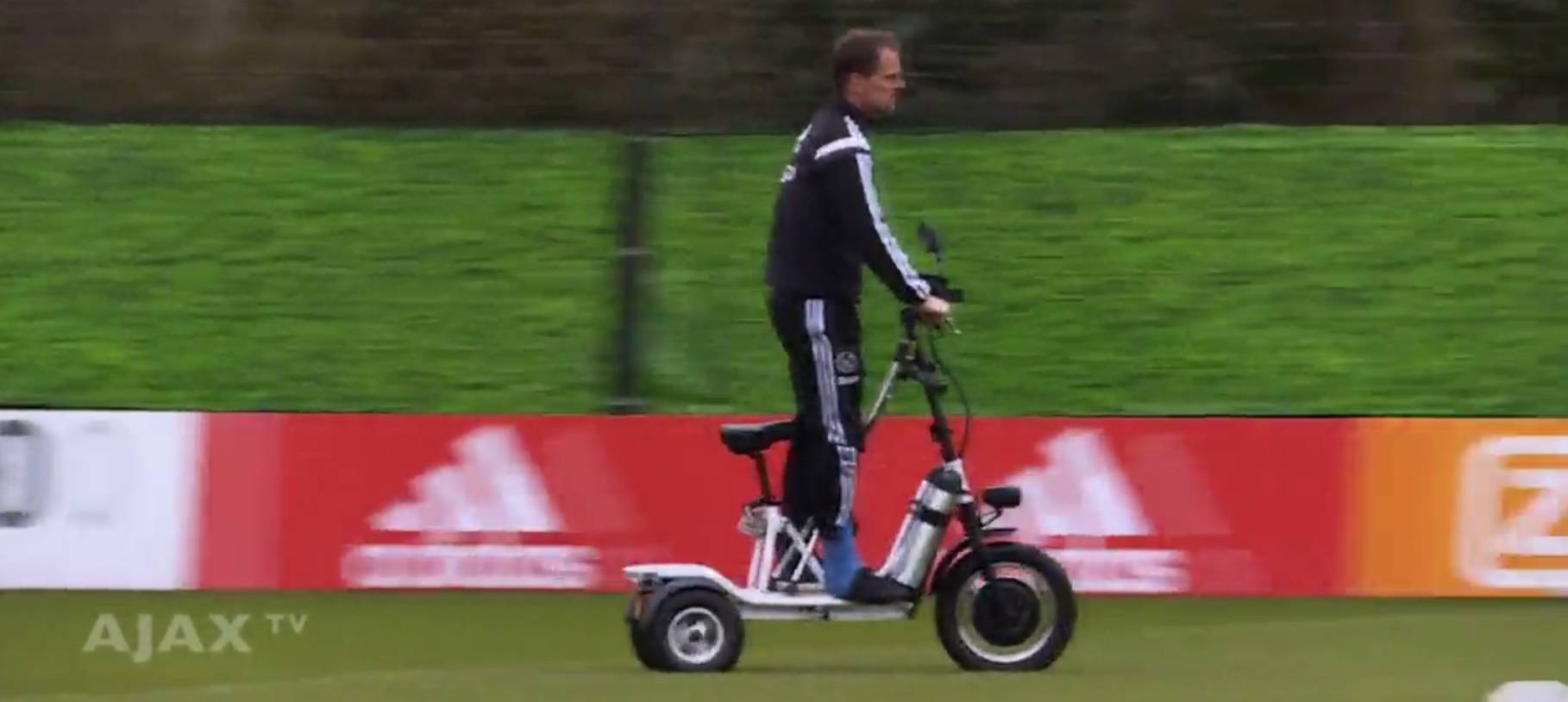 Ma da ne bi bez mene: De Boer za igračima juri na Bikeboardu