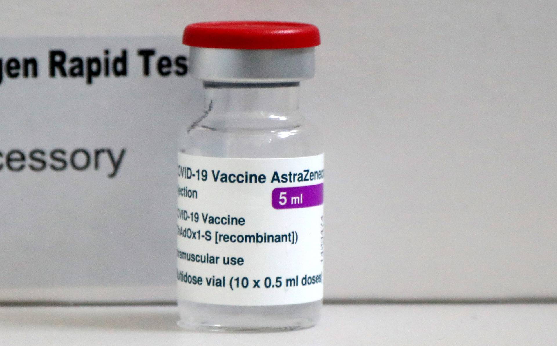 U šibenskom Domu zdravlja prvi pacijenti cijepljeni cjepivom AstraZeneca
