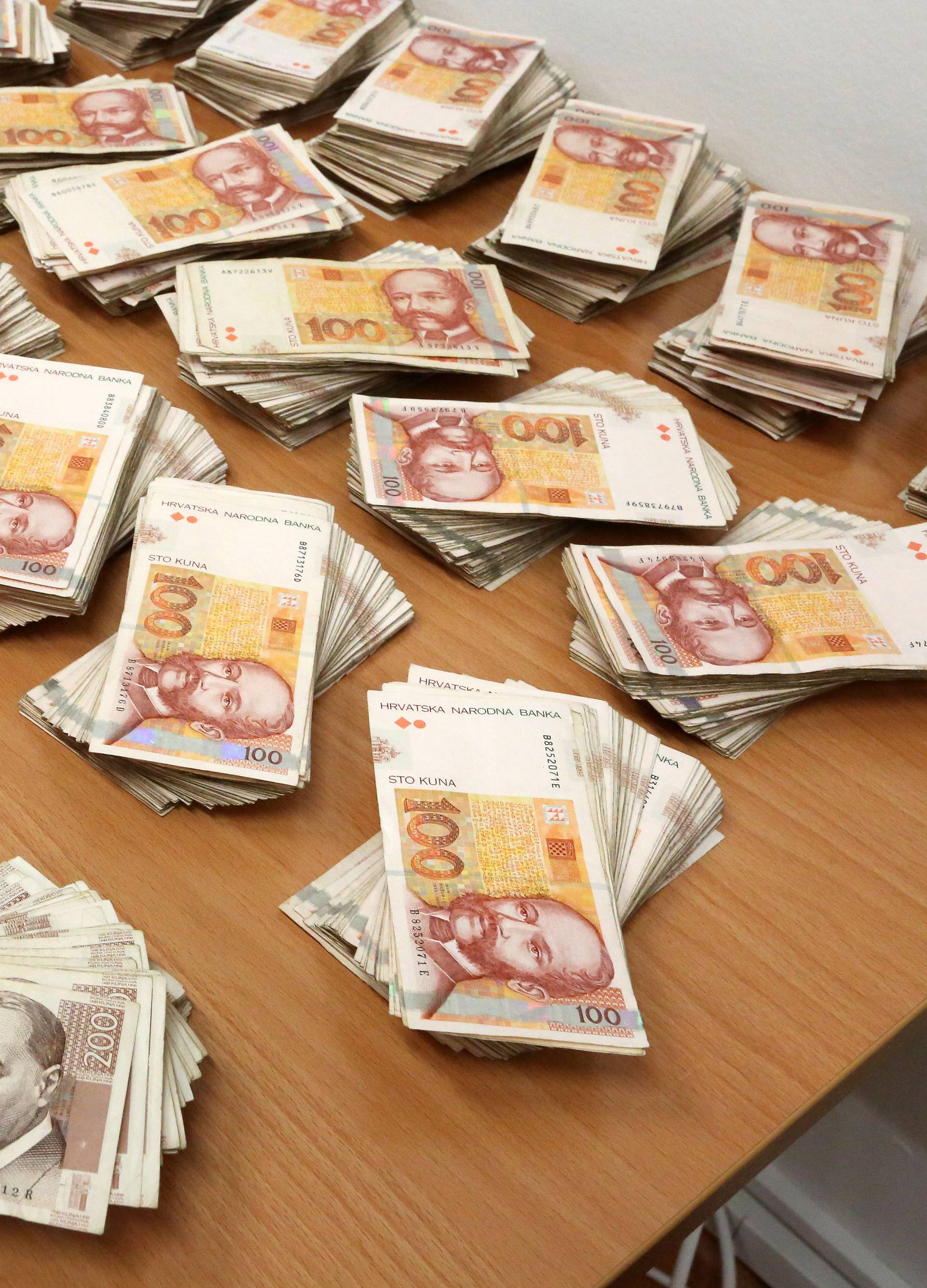 Policija otkrila tko je opljačkao čak milijun kuna iz bankomata
