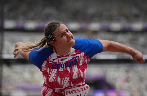 Women's Discus Throw Qualification (Group B)