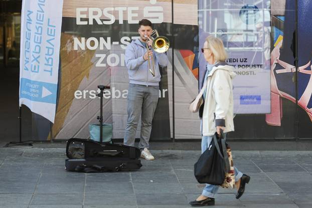 Sunčano subotnje prijepodne u Zagrebu