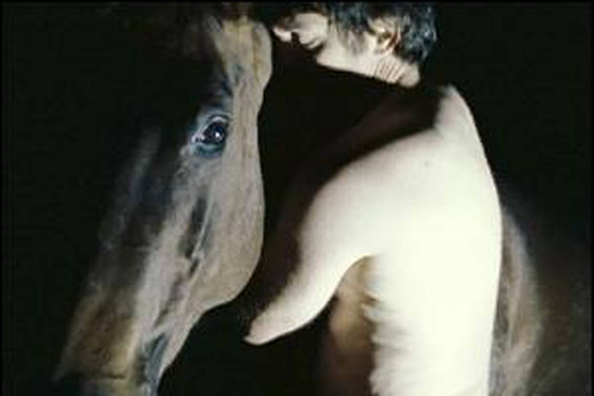 Sex zene sa konjem