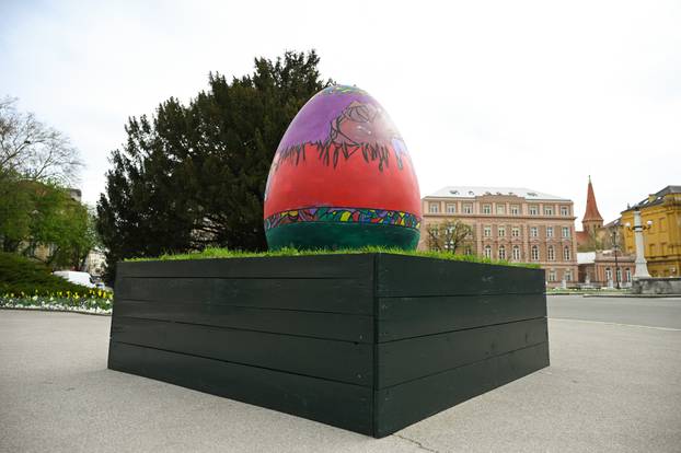 Zagreb: U centru grada postavljene velike pisanice