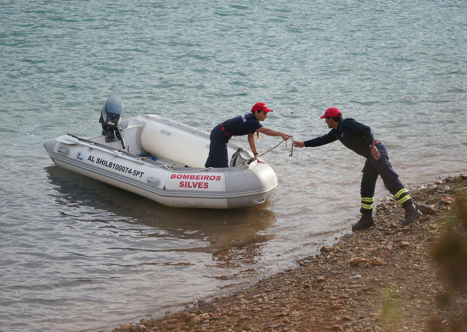 Po?ela velika potraga za Madeleine McCann, pretražuju se brana i jezero u Portugalu