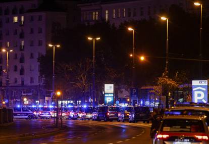 Gunfire exchanges in Vienna