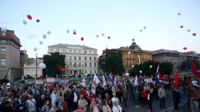 Skup: Dan antifašističke borbe obilježili na Trgu RH u Zagrebu