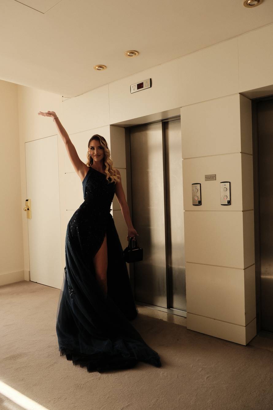 Ema iz Čakovca zablistala na crvenom tepihu u Veneciji, tamo je stigla na poziv Toma Forda...