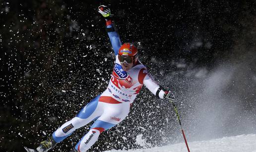 Cuche slavio, Feuz ipak ostao iza Ivice, Hirscher bez bodova