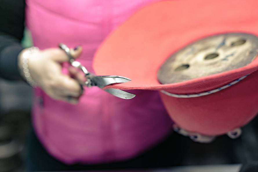 Njihove cipele nosi Doris Dragović, a šešire Cahun proslavio je kultni Relja Bašić