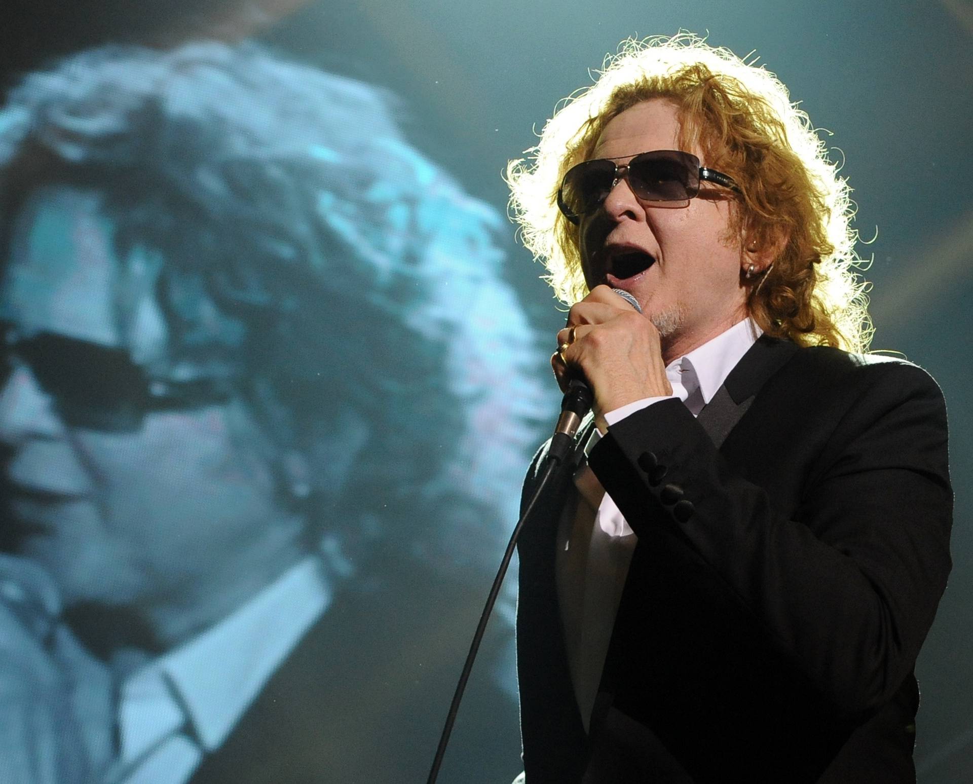 Mick Hucknall - Night of the Proms