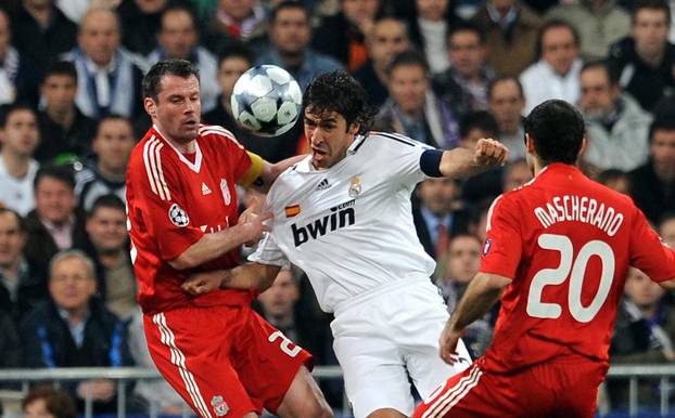 Soccer - UEFA Champions League - First Knockout Round - First Leg - Real Madrid v Liverpool - Santiago Bernabeu