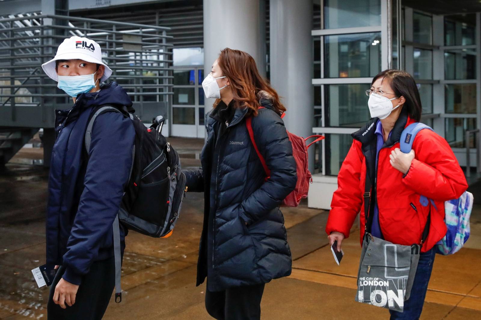 FILE PHOTO: Passengers arrive at Chicago's O'Hare airport