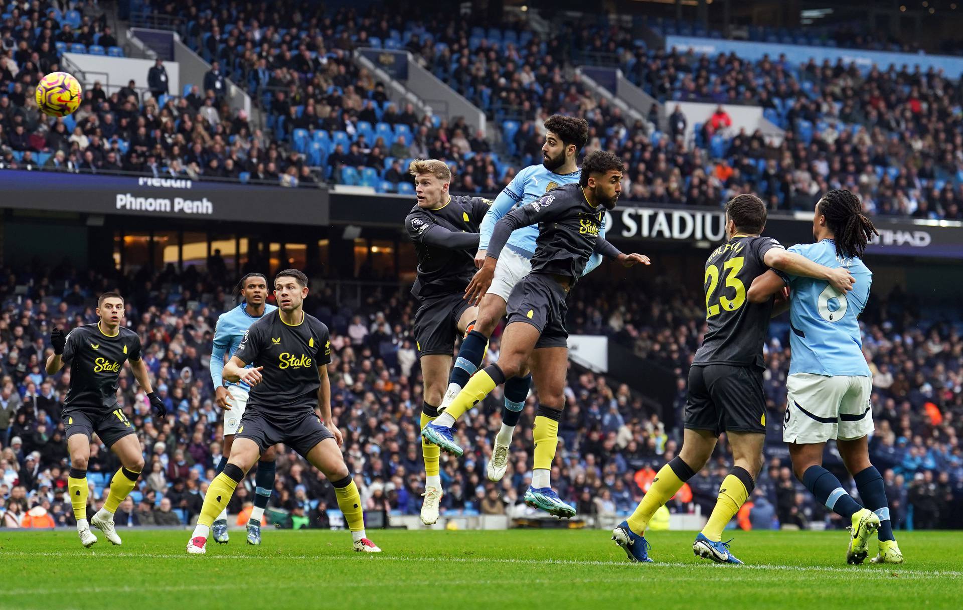 Manchester City v Everton - Premier League - Etihad Stadium