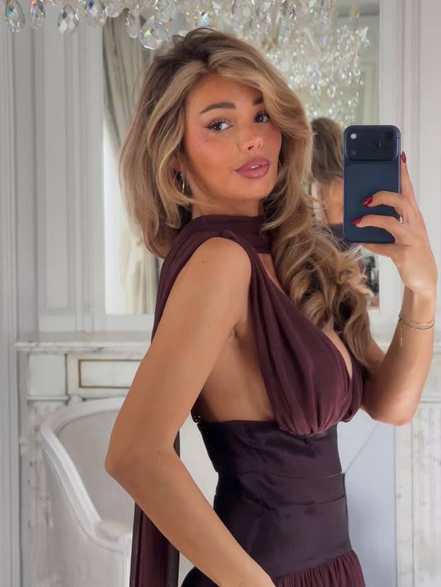 FOTO Pratitelji ju ne prestaju hvaliti: 'Ti si žena mojih snova!'